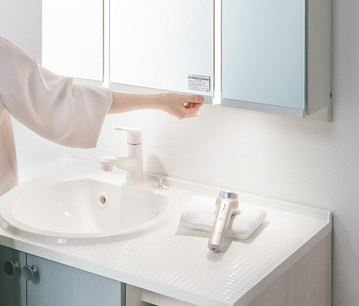 鹿児島の洗面台リフォーム・洗面化粧台の交換工事が最安値・タイル調カウンター